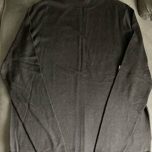 Amazon Essentials Black Turtleneck Sweater